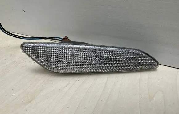 Lancia Delta III Front fender indicator light 60686517 2312