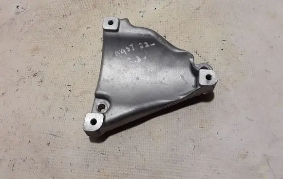 Renault Master III A/C compressor mount bracket 119102090R