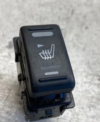 Nissan X-Trail T30 Seat heating switch