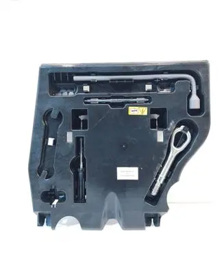 Mercedes-Benz Sprinter W907 W910 Tool set A9075460800