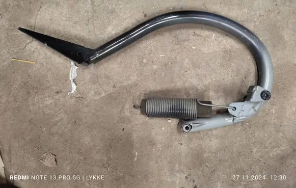 Mercedes-Benz C W204 Tailgate/trunk/boot hinge A2047500X28 197