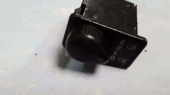 Subaru Legacy Headlight level height control switch