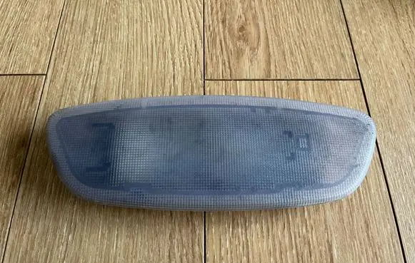 Mercedes-Benz E W210 Front seat light 2108203401 150950