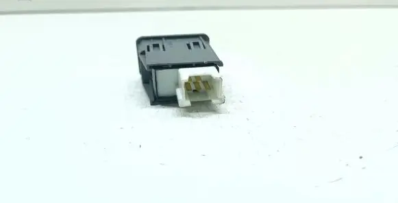 Honda CR-V Sunroof switch M98231