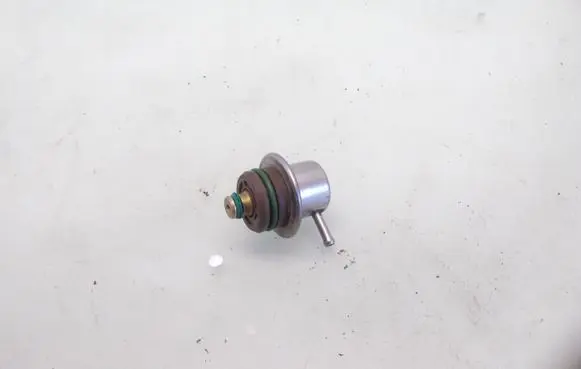 Fuel pressure sensor