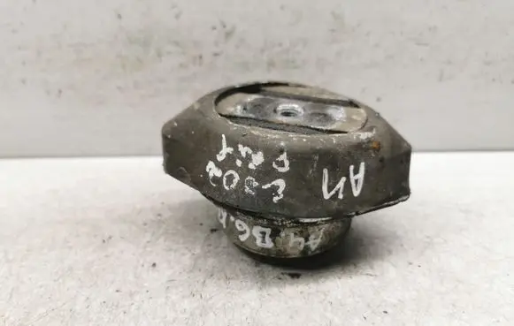 Audi A4 S4 B6 8E 8H Gearbox mount 4B0399151M