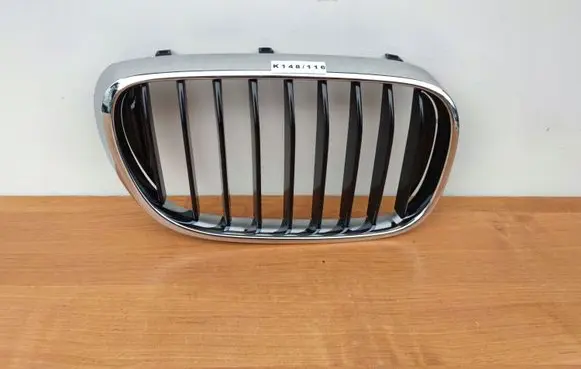 BMW 7 G11 G12 Front bumper upper radiator grill 51137357012