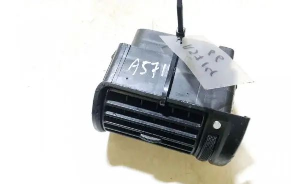 Audi A4 S4 B5 8D Dash center air vent grill 8d1820901