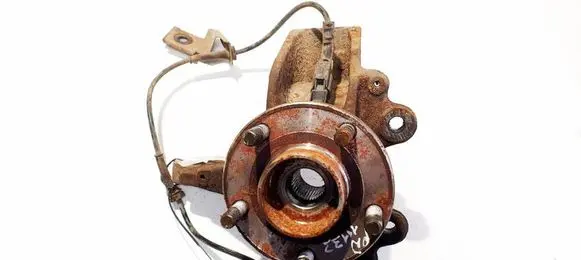 Ford C-MAX I Front wheel hub