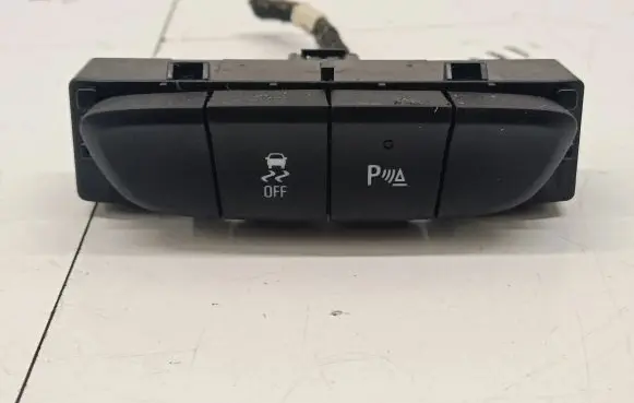 Opel Astra K ESP (stability program) switch 39028745