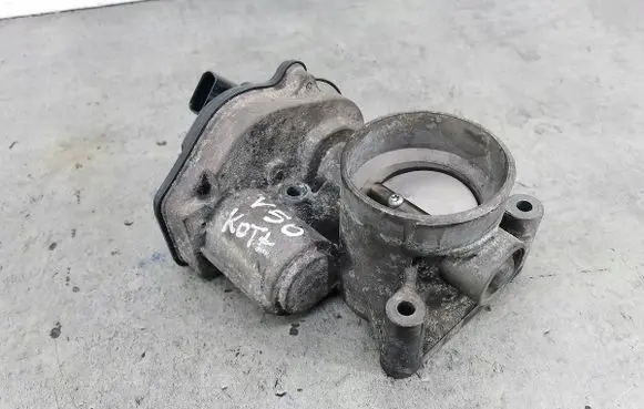 Volvo S40 Throttle body valve VP4F9U9E928AB