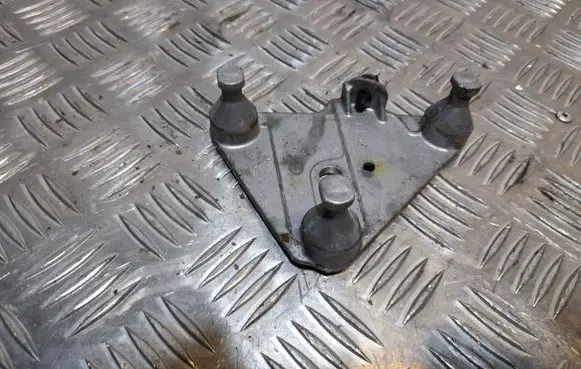 Mercedes-Benz E A207 ABS pump bracket A2074300010