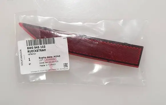Audi A4 S4 B9 Rear tail light reflector 8W0945103 LS102032 20190705
