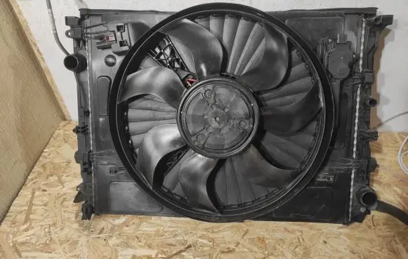 Mercedes-Benz GLC X253 C253 Radiator set A0995040700 7988439 A0999061301