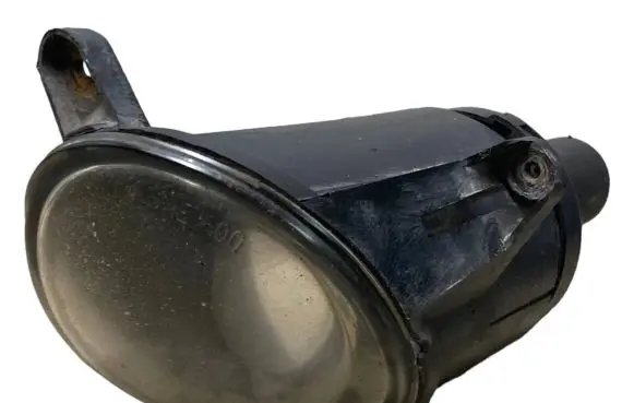 Volkswagen PASSAT B5.5 Front fog light 3B7941699A