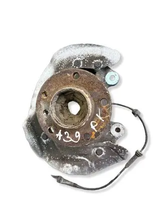 BMW 1 F20 F21 Front wheel hub 6792285