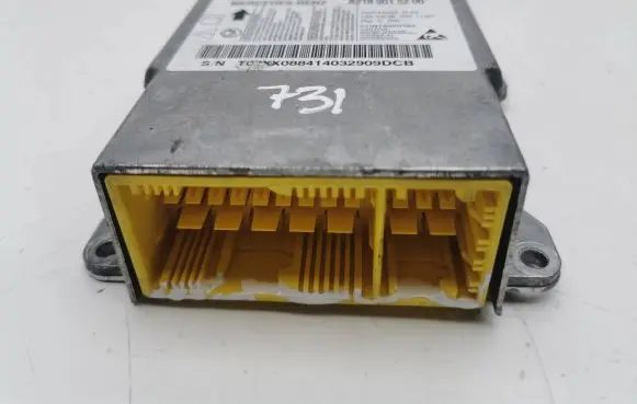 Mercedes-Benz CLS C218 X218 Airbag control unit/module A2189015200