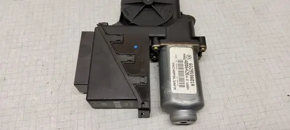 Volkswagen Polo Front door window regulator motor 6Q2959801A 400642E