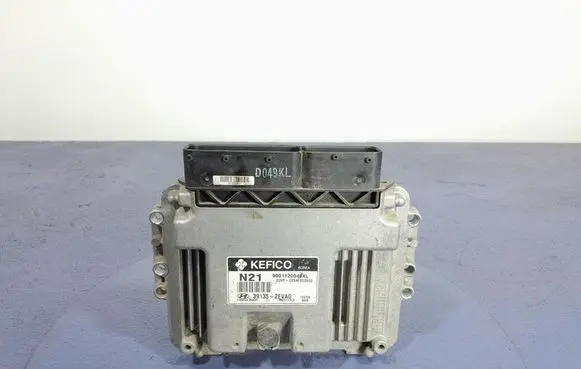 Hyundai i40 Engine control unit/module ECU 39135-2EVA0