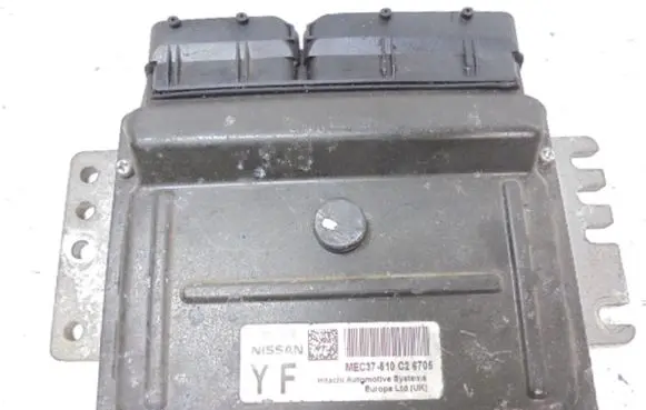 Nissan Note (E11) Engine control unit/module ECU MEC37-510