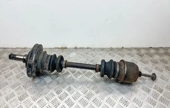Mercedes-Benz SLC C107 Rear driveshaft A1073505710 1073505710