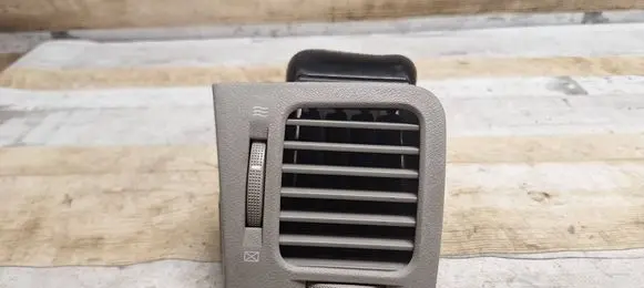 Dashboard side air vent grill/cover trim