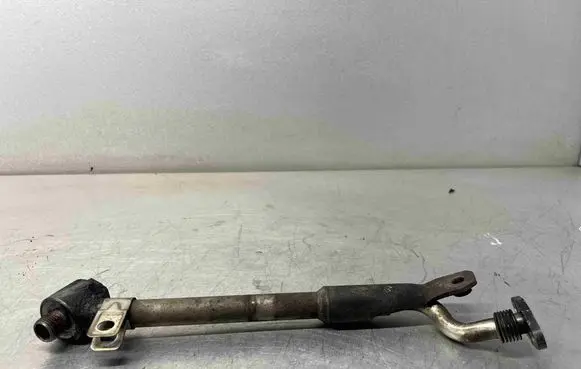 Audi A3 S3 8P Turbo turbocharger oiling pipe/hose 03L145535A