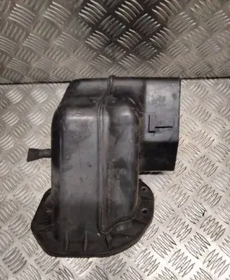 Audi Q7 4L Air intake duct part 7L0819049A