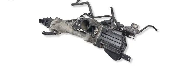 Opel Insignia A EGR valve 55566052