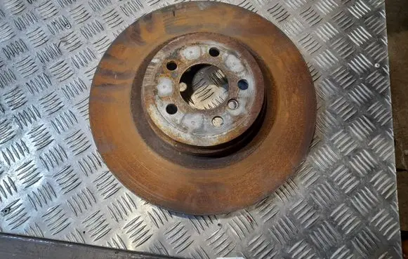 BMW 7 F01 F02 F03 F04 Rear brake disc