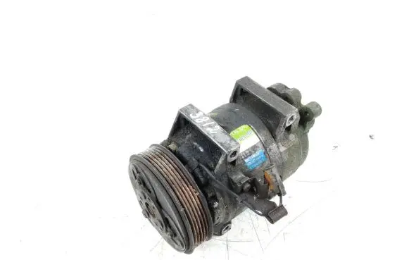 Volvo S80 Air conditioning (A/C) compressor (pump) 31101166