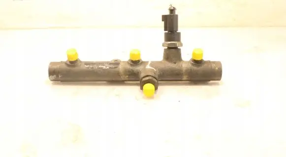 Audi A4 S4 B7 8E 8H Fuel main line pipe F00R001650
