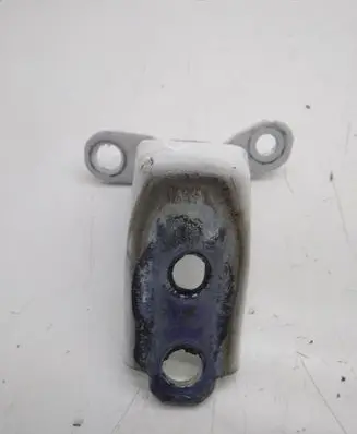 Honda CR-V Front door upper hinge 