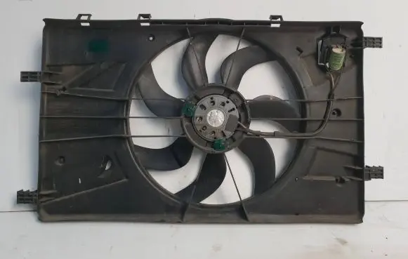 Opel Zafira C Radiator cooling fan shroud 0130308116 16470880