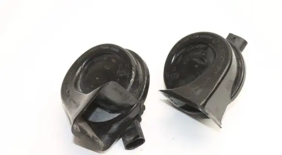 BMW 1 F20 F21 Horn signal 8052114