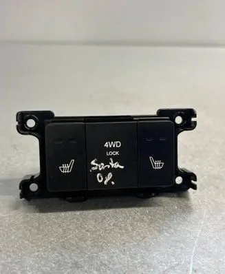 Hyundai Santa Fe Differential lock switch 90912a