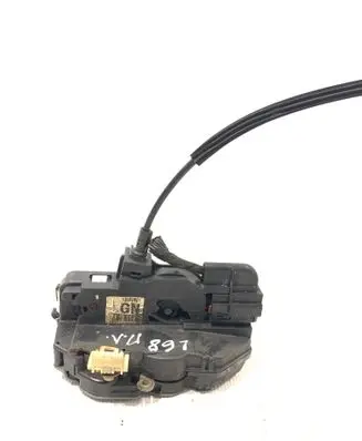 Opel Insignia A Front door lock