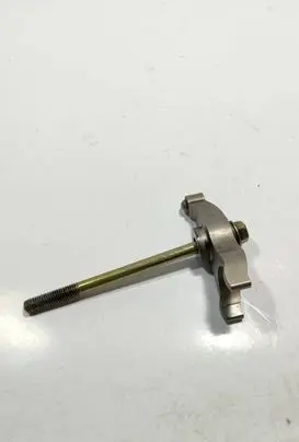 Toyota Land Cruiser (J120) Fuel Injector clamp holder