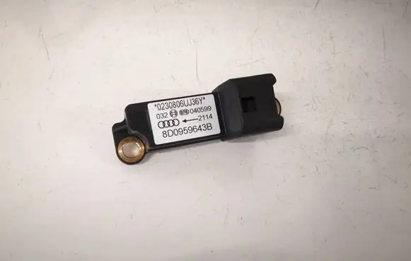 Audi A4 S4 B5 8D Airbag deployment crash/impact sensor 8D0959643B