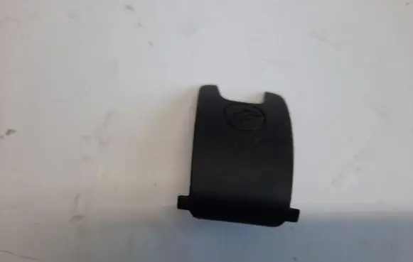 Audi Q5 SQ5 ISOFIX cover 8R0887187