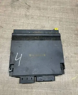 Mercedes-Benz S W220 Seat control module 2208206926 C6380