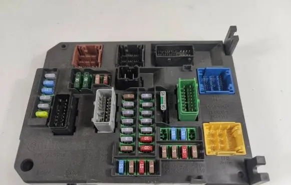 Peugeot 508 Engine ECU kit and lock set 9664992380