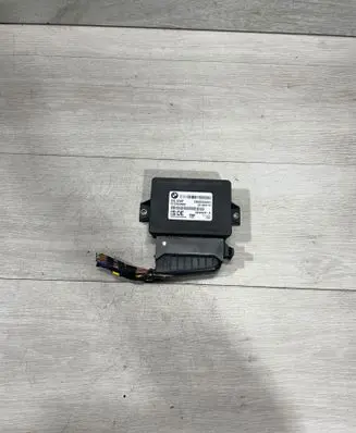 BMW 5 F10 F11 Hand brake control module 32620247 6850846 23122010