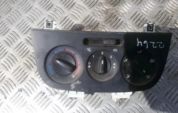Peugeot Bipper Climate control unit