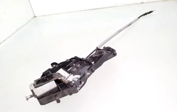 Volkswagen PASSAT B8 Front door exterior handle/bracket 517837811E