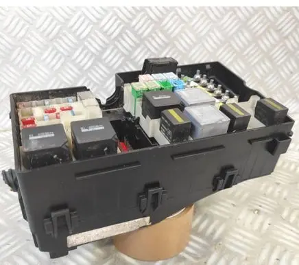 Ford Focus Fuse box set 3M5T14A067BC 518804109 260705