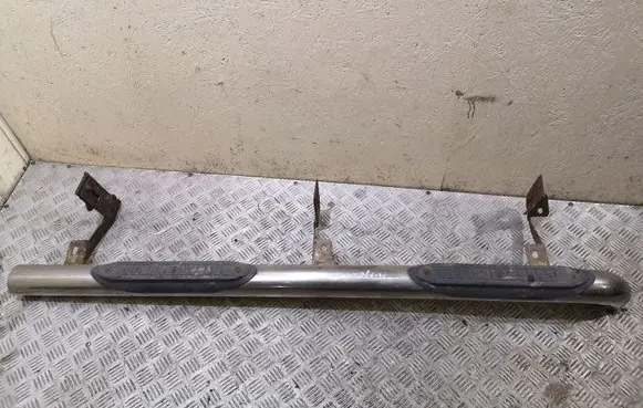 Mitsubishi Pajero Sill