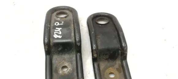 Radiator mount bracket