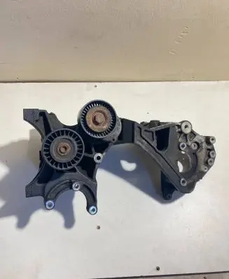 Generator/alternator bracket