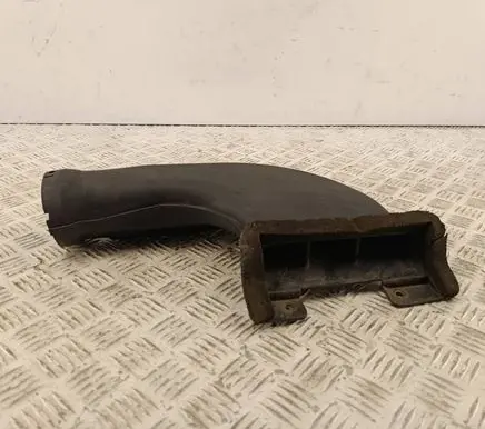 Mitsubishi Pajero Air intake duct part MR404731